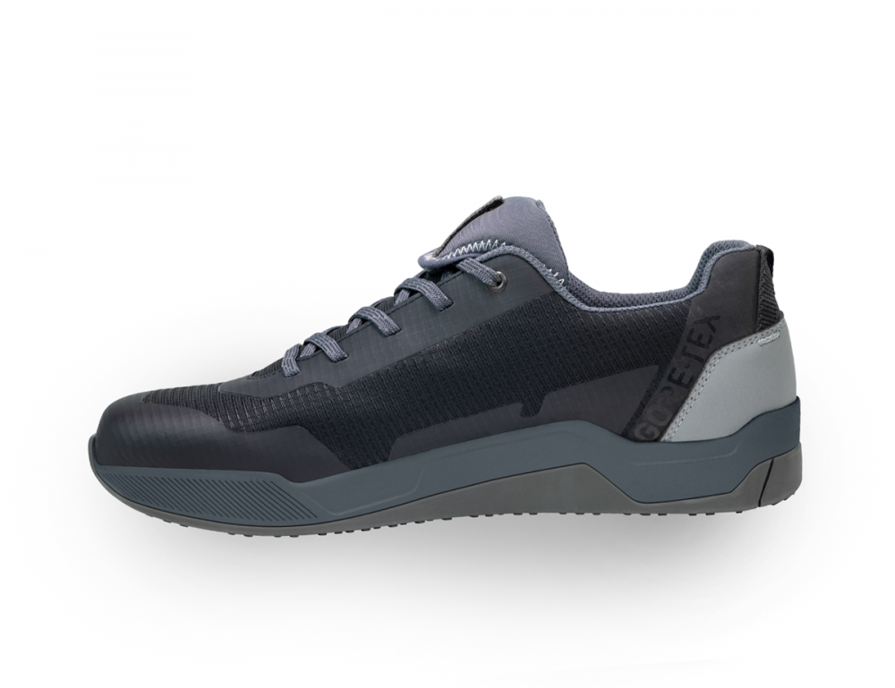 SIDI Motus GTX waterproof Cycling Shoe for flat pedals, image 2