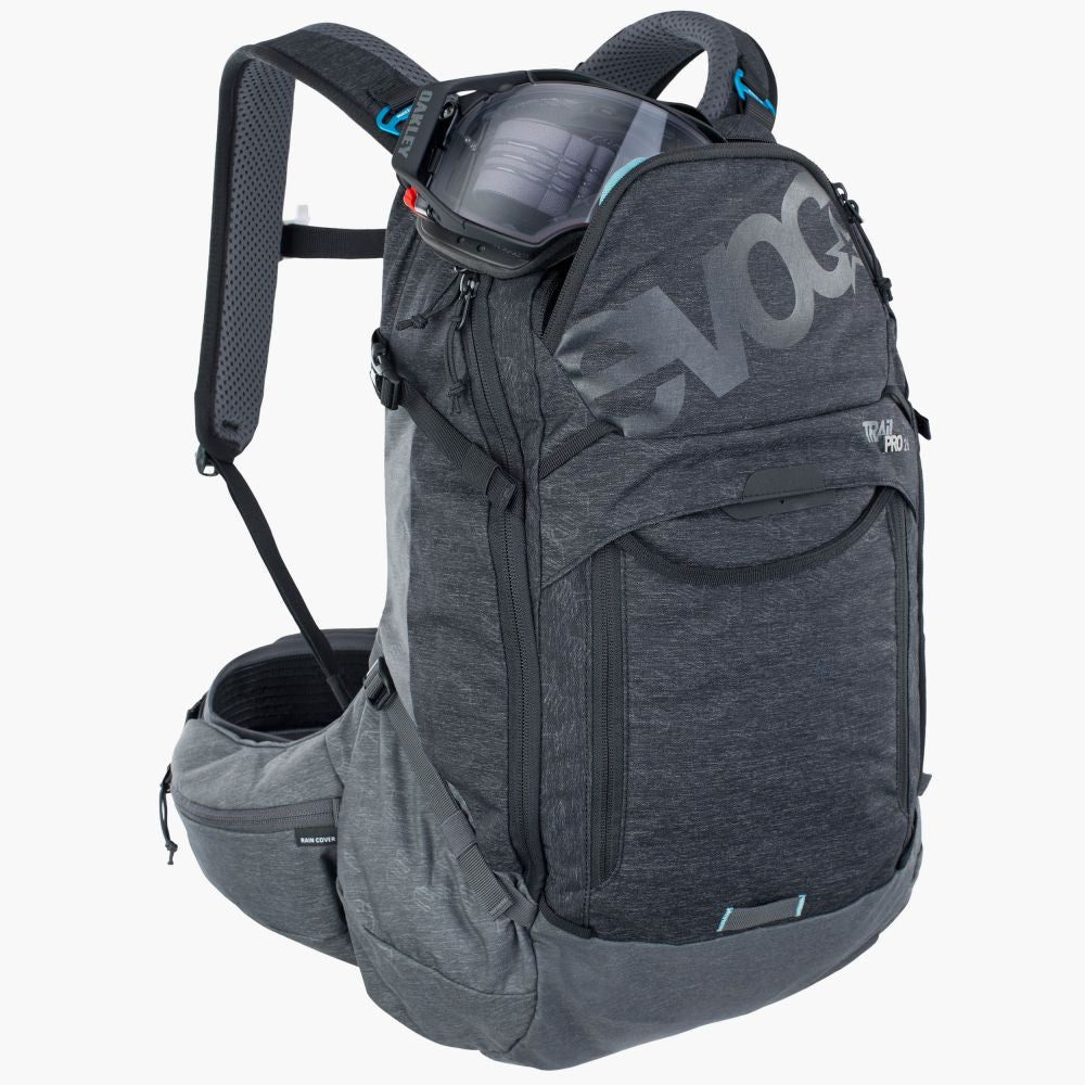Evoc Trail Pro 26, kuva 3 – Black / Carbon Grey