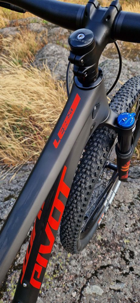 Pivot LES SL RIDE XT – BLACK SUNSET