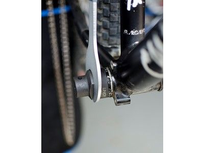 UNIOR Bottom bracket and Bosch gen. 3 & 4 lockring tool, 8 notch, image 2