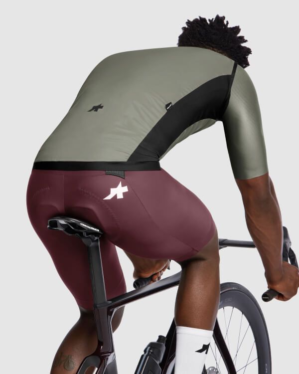 ASSOS MILLE GT Wind Vest S11 gravel- ja maantieajoon