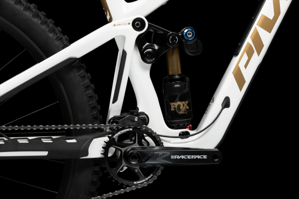Pivot Firebird V5 Carbon Pro XT WHITE GOLD