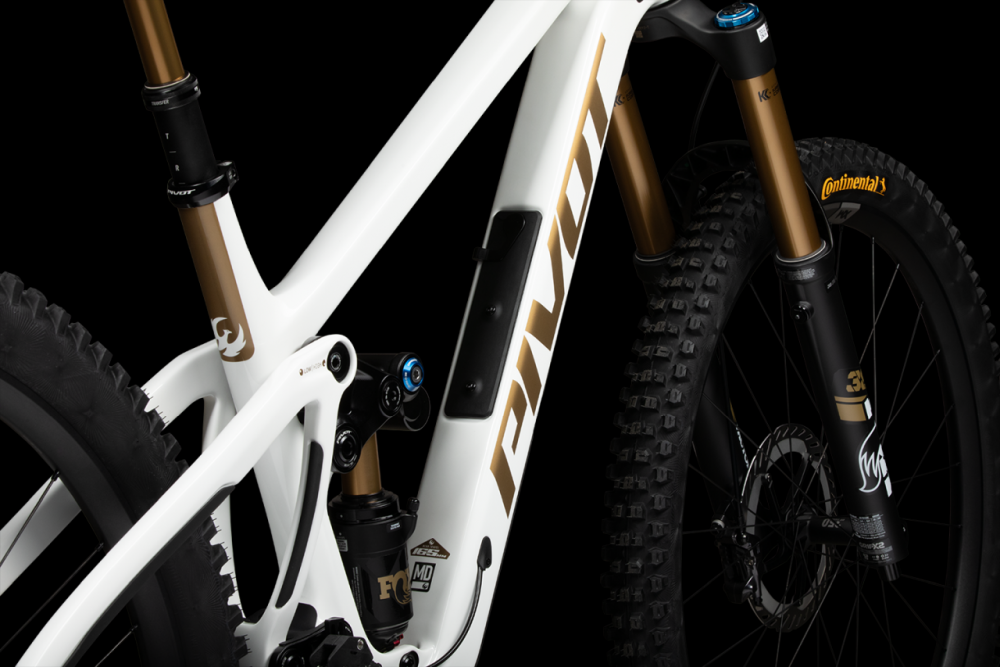 Pivot Firebird V5 Carbon Pro XT WHIT GOLD
