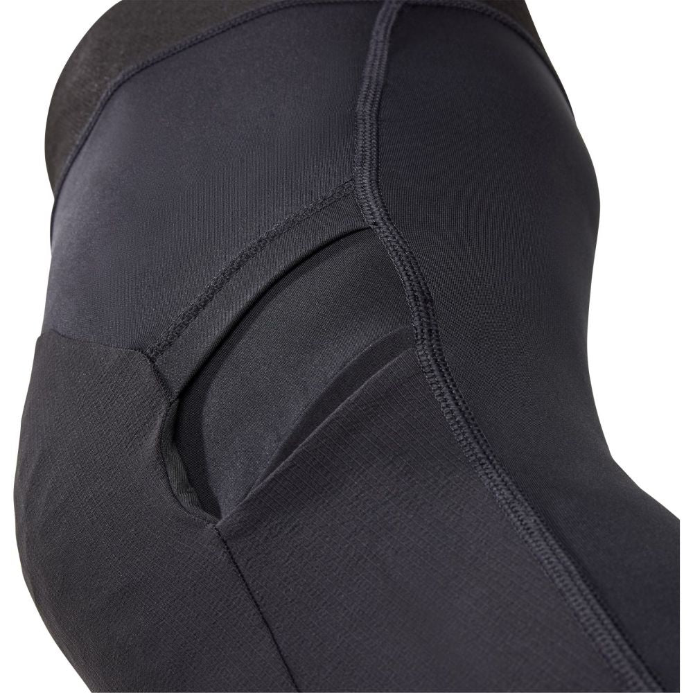 Fox Enduro Pro Knee Guard slip-on-rakenteella takaa