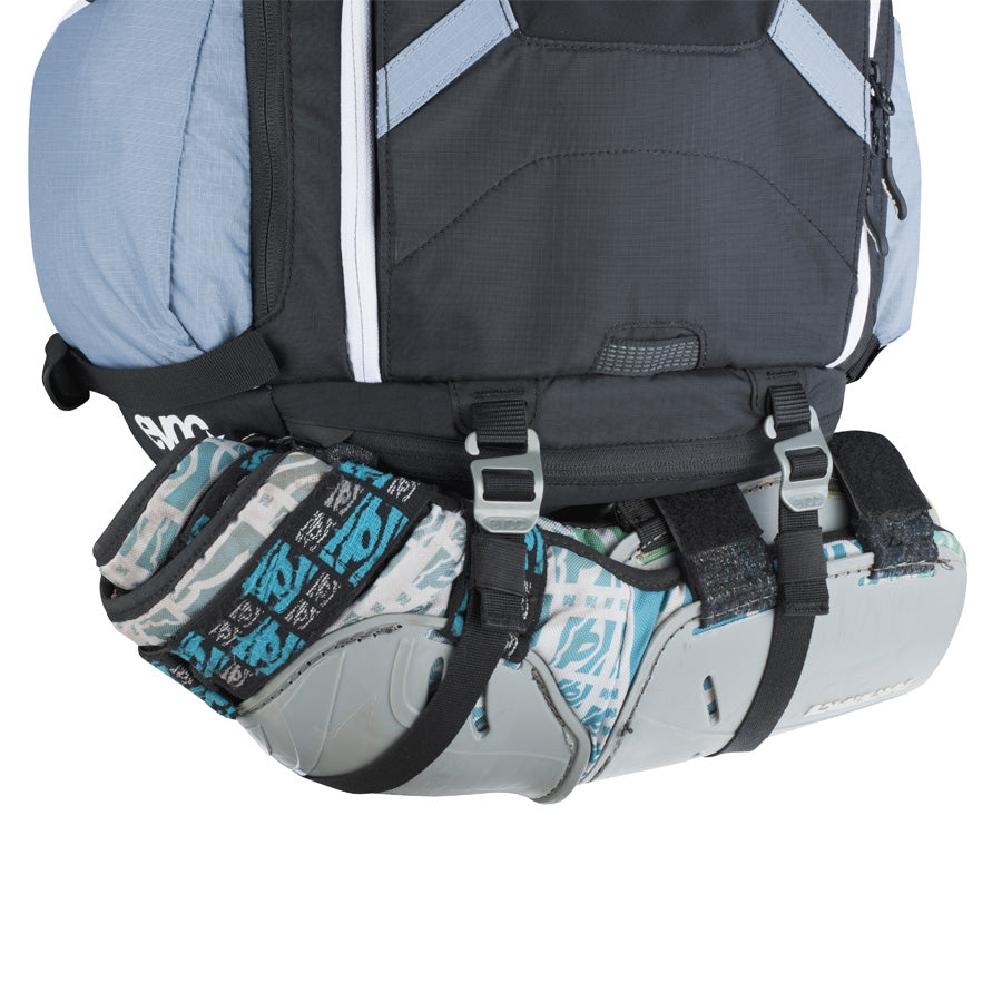 Evoc FR Trail Blackline 20L Musta, kuva 7