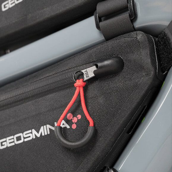 Geosmina Frame Bag Large vetoketjutasku lähikuva