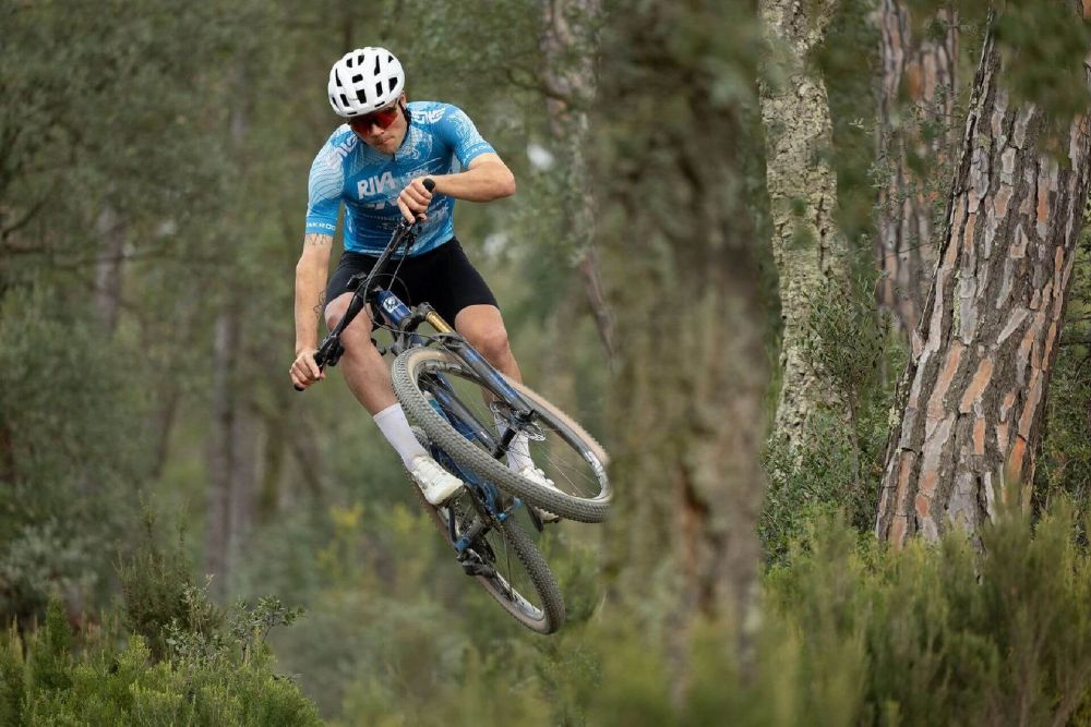Pivot Mach 4 SL Pro X0 Eagle Transmission, image 16