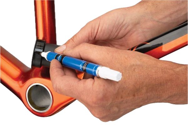Park Tool Adhesive Primer AP-1 hiilikuituasennuksiin