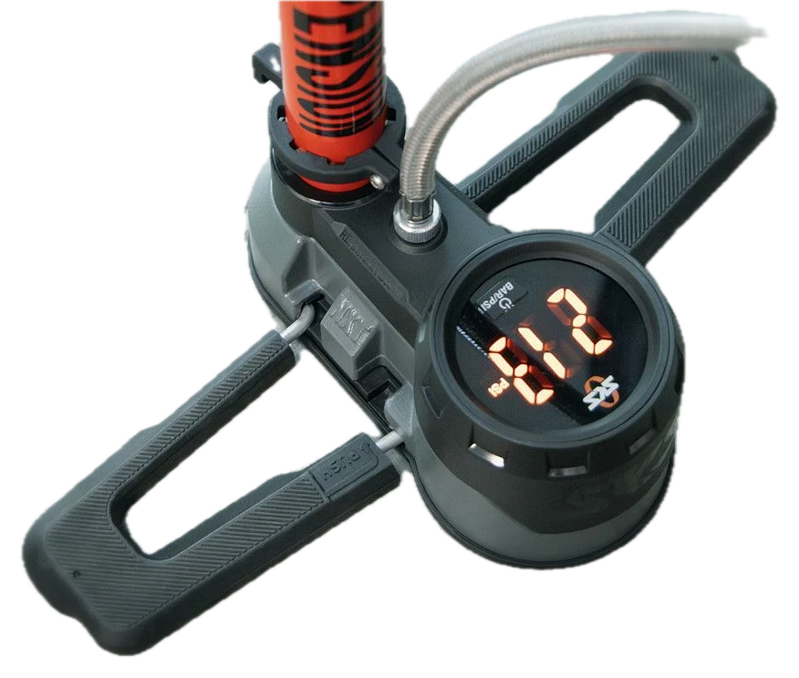 SKS Rennkompressor Suspension digitaalinen korkeapainepumppu