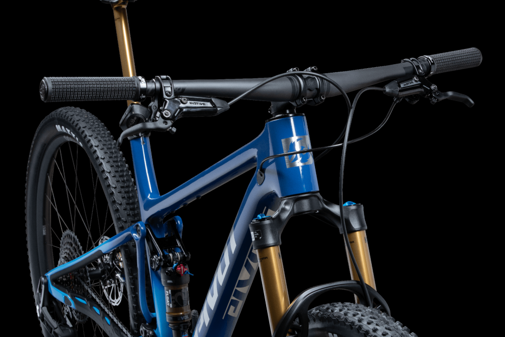 Pivot Mach 4 SL Pro X0 Eagle Transmission XC race bike