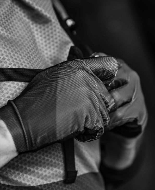 POC ESSENTIAL MESH GLOVE