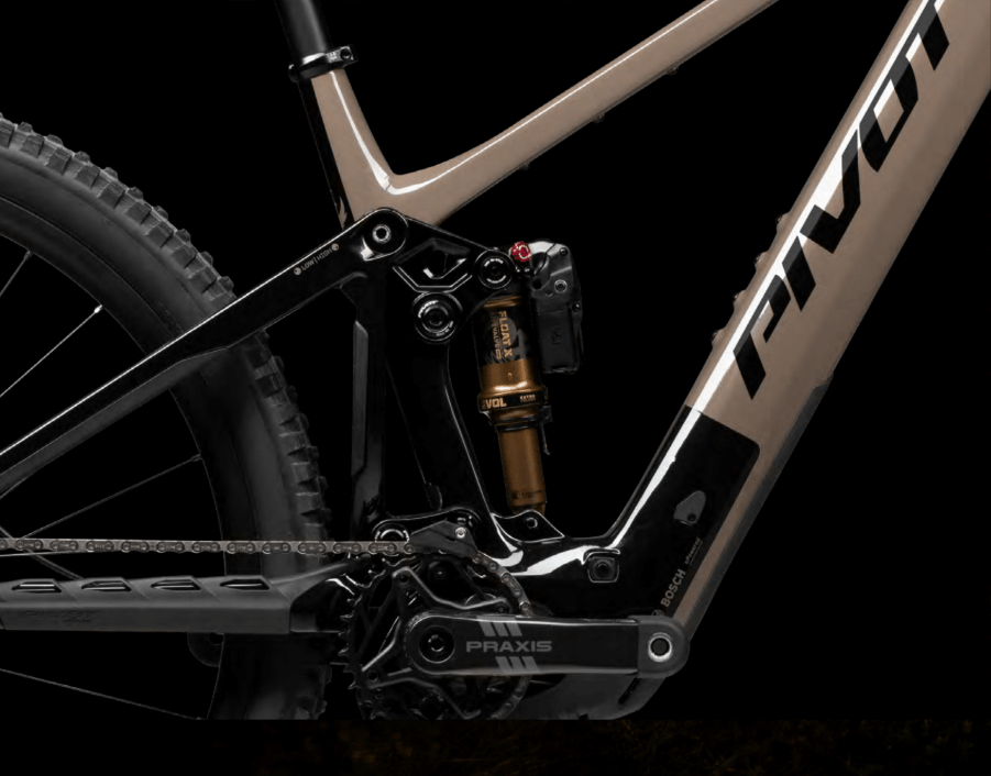 Pivot Shuttle AM FOX LIVE VALVE