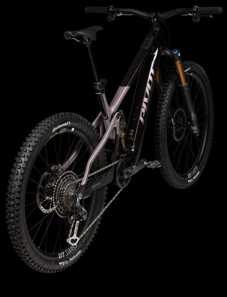 Pivot Shuttle AMPD TEAM XX Eagle Transmission, kuva 3 – Burgundy Berry Freeze