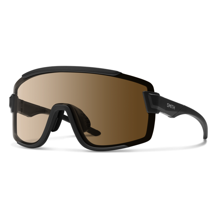 SMITH Wildcat Matte Black urheilulasit fotokromaattisella ChromaPop Brown -linssillä
