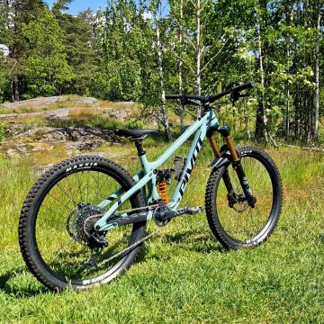 Pivot Mach 6 Pro X01 2023 enduro-maastopyörä 27.5
