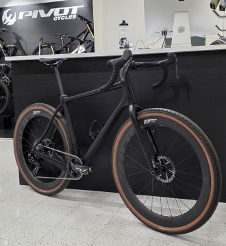 Pivot Vault Team GRX ZIPP 303 XPLR 