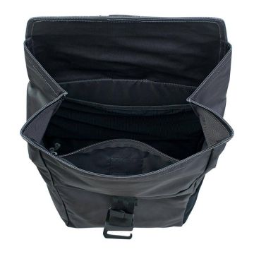 Evoc Duffle Backpack 16L – kompakti ja kestävä reppu päivittäisiin tarpeisiin, jossa yhdistyy tyylikkyys ja käytännöllisyys.