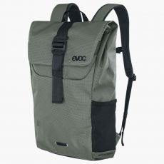 Evoc Duffle Backpack 16L – kompakti ja kestävä reppu päivittäisiin tarpeisiin, jossa yhdistyy tyylikkyys ja käytännöllisyys.