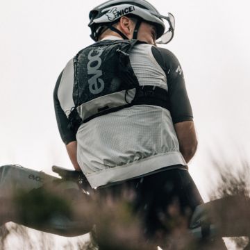 EVOC HYDRO PRO Ultra 1,5 + 1,5L BLADDER