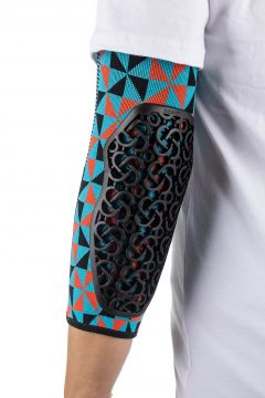 SERYT Flow Elbow Protector Arlecchino Light Blue Red kyynärsuojat