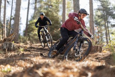 Pivot Shuttle AMPD Ride GX Eagle Transmission