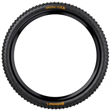Continental Argotal Enduro 29x2.4 TLR maastopyörän rengas sivulta vanteelle asennettuna