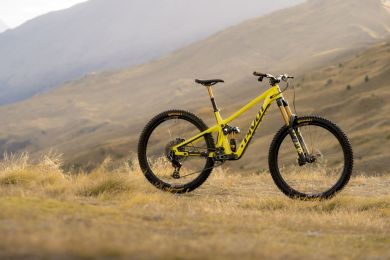 Pivot Firebird 2025 Pro X0 Transmission YOLO