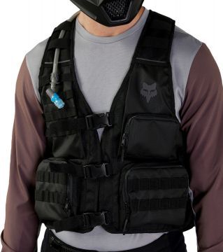 FOX Legion Tac Vest juomaletkun magneettipidikkeellä