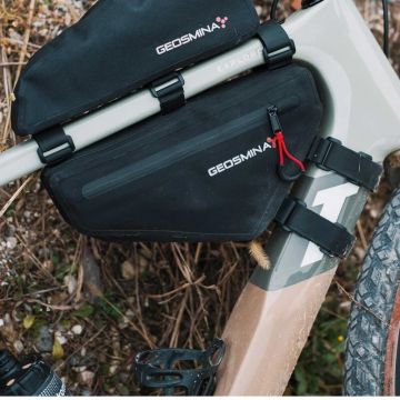 Geosmina Frame Bag You-Dee vedenpitävä runkolaukku