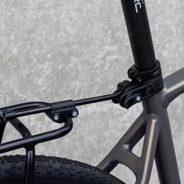 ORTLIEB Quick Rack L asennettuna gravel-pyörään