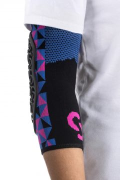 SERYT Flow Elbow Protector Arlecchino Pink Blue värikäs suojapari
