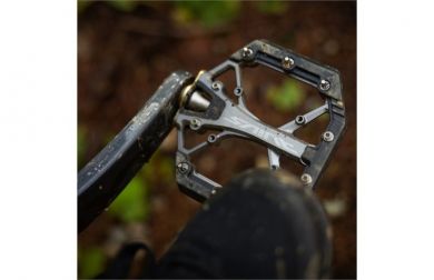 Shimano PD-G8040 MTB-polkimet vaihdettavilla nastoilla