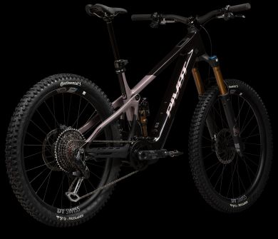 Pivot Shuttle AMPD Ride GX Eagle Transmission