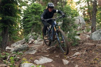 Pivot Shuttle AM TEAM XX Eagle Transmission 2026