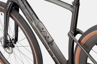 Cannondale Topstone Carbon 1 AXS hiilikuiturunko ja StashPort-säilytys