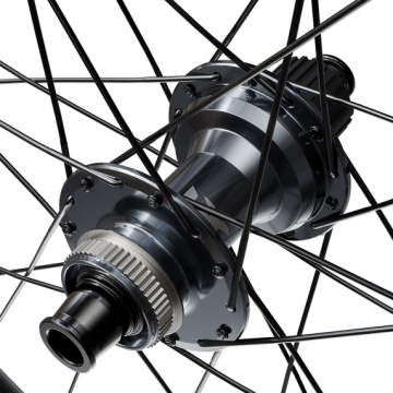 Shimano Deore XT WH-M8200 27,5" Takakiekko Boost Centerlock Microspline