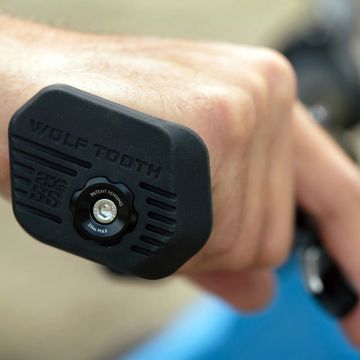 Wolf Tooth Locked-In ergonomiset ohjaustangon päätytuet