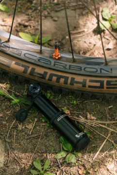 Wolf Tooth Tubeless Clik Valve Stem Kit